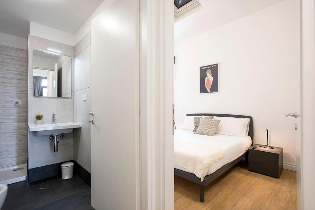 Oasi Urbana X 4 Guests With Terrace - 10 Min From Termini Apartamento